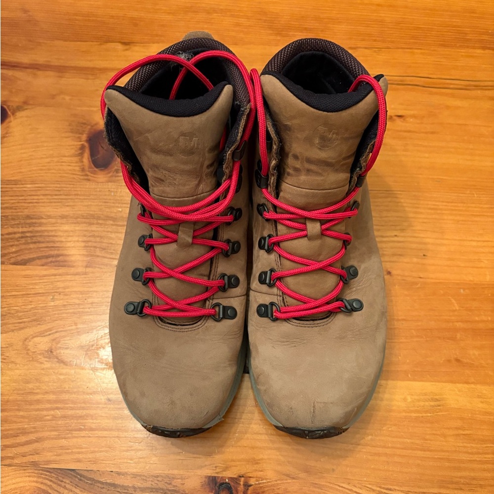 Merrell Brown Boots with Red Laces and Vibram Soles